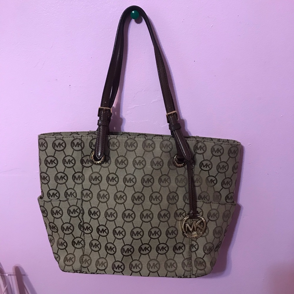 Classic Michael Kors Bag